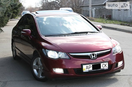 Honda Civic 2008  випуску Запоріжжя з двигуном 1.8 л газ седан автомат за 10000 долл. 