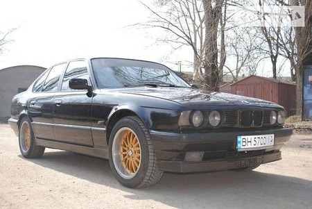 BMW 520 1992  випуску Одеса з двигуном 2 л газ седан механіка за 4700 долл. 