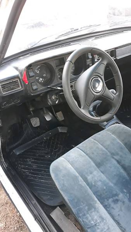 Lada 2104 1990  випуску Кропивницький з двигуном 0 л газ універсал механіка за 1100 долл. 