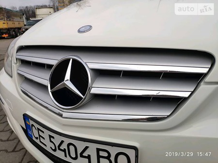 Mercedes-Benz B 200 2009  випуску Чернівці з двигуном 2 л дизель хэтчбек механіка за 10300 долл. 