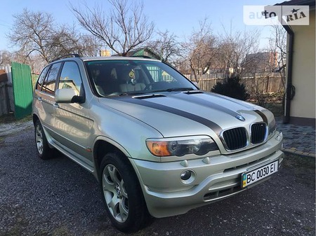 BMW X5 2003  випуску Львів з двигуном 3 л газ позашляховик автомат за 10500 долл. 