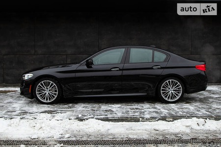 BMW 540 2017  випуску Київ з двигуном 0 л бензин седан автомат за 57500 долл. 