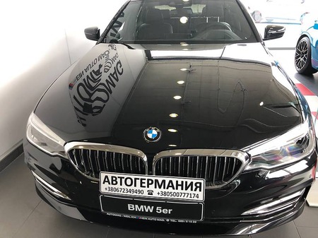 BMW 540 2018  випуску Київ з двигуном 3 л дизель  автомат за 78200 долл. 