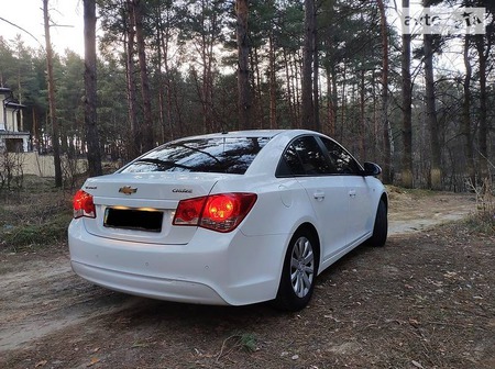 Chevrolet Cruze 2013  випуску Дніпро з двигуном 1.8 л бензин седан механіка за 11500 долл. 