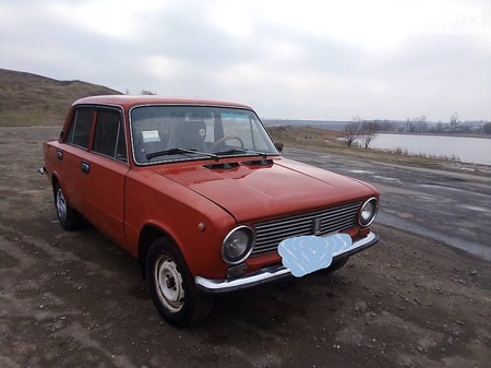 Lada 21013 1985  випуску Хмельницький з двигуном 1.1 л бензин седан механіка за 800 долл. 