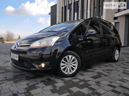 Citroen C4 Picasso 2008  випуску Львів з двигуном 0 л дизель універсал автомат за 7699 долл. 