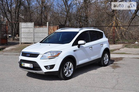 Ford Kuga 2011  випуску Запоріжжя з двигуном 2 л дизель позашляховик автомат за 13500 долл. 