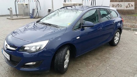 Opel Astra 2014  випуску Львів з двигуном 0 л дизель універсал механіка за 9550 долл. 