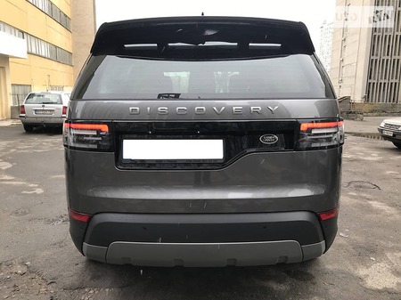 Land Rover Discovery 2017  випуску Київ з двигуном 3 л дизель позашляховик автомат за 69500 долл. 