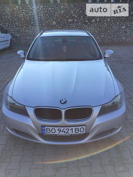 BMW 318 2010  випуску Тернопіль з двигуном 2 л дизель універсал механіка за 10200 долл. 