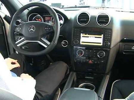 Mercedes-Benz ML 350 2011  випуску Одеса з двигуном 3.5 л газ позашляховик автомат за 20500 долл. 