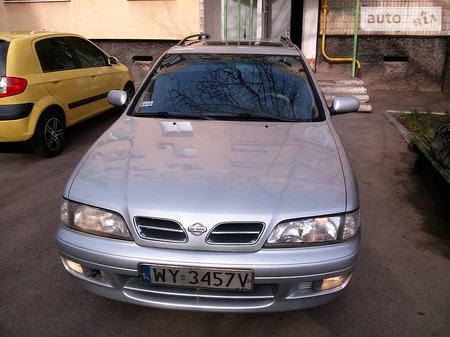 Nissan Primera 1998  випуску Дніпро з двигуном 2 л газ універсал механіка за 1300 долл. 