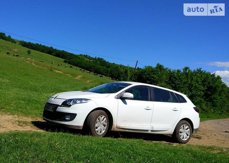 Renault Megane 2013  випуску Одеса з двигуном 1.5 л дизель універсал автомат за 10999 долл. 