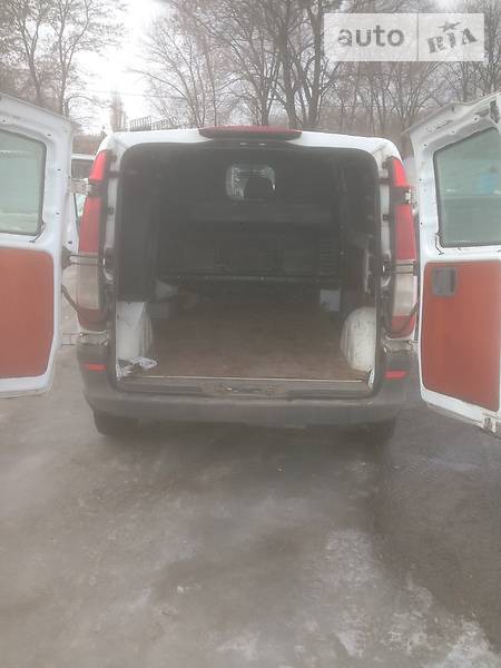 Mercedes-Benz Vito 2008  випуску Харків з двигуном 0 л дизель мінівен механіка за 7500 долл. 