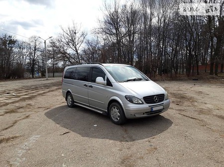 Mercedes-Benz Vito 2004  випуску Харків з двигуном 2.2 л дизель  механіка за 7100 долл. 