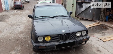 BMW 325 1987  випуску Дніпро з двигуном 0 л газ седан механіка за 2400 долл. 