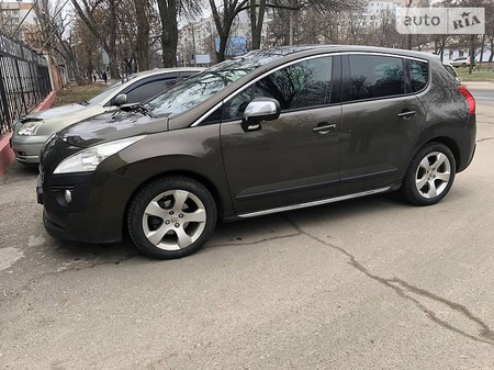 Peugeot 3008 2010  випуску Миколаїв з двигуном 1.6 л дизель універсал автомат за 10700 долл. 