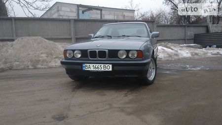 BMW 525 1991  випуску Кропивницький з двигуном 0 л бензин седан механіка за 3600 долл. 