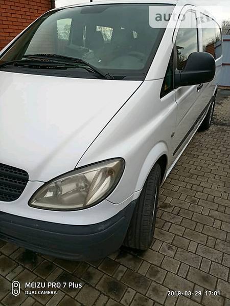 Mercedes-Benz Vito 2003  випуску Харків з двигуном 2.2 л дизель мінівен механіка за 6200 долл. 