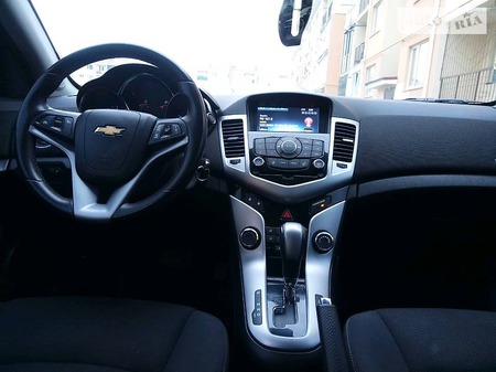 Chevrolet Cruze 2013  випуску Одеса з двигуном 1.4 л бензин седан автомат за 8999 долл. 