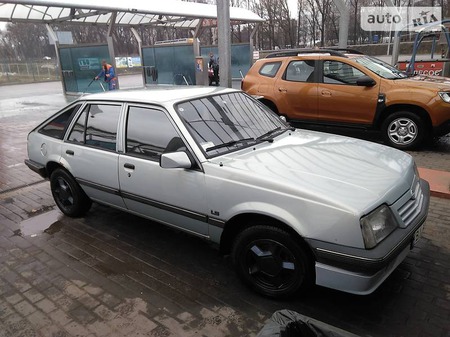 Opel Ascona 1987  випуску Полтава з двигуном 1.6 л дизель хэтчбек механіка за 2100 долл. 