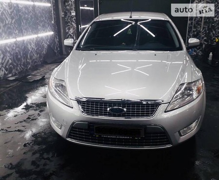 Ford Mondeo 2008  випуску Львів з двигуном 2.3 л газ седан автомат за 10300 долл. 