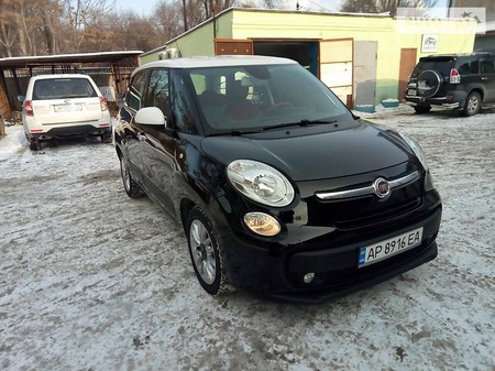 Fiat 500 L 2014  випуску Запоріжжя з двигуном 1.3 л дизель мінівен автомат за 11599 долл. 