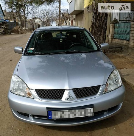 Mitsubishi Lancer 2006  випуску Миколаїв з двигуном 1.6 л бензин седан механіка за 2600 долл. 