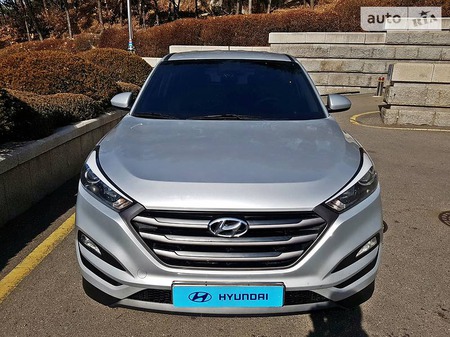 Hyundai Tucson 2016  випуску Дніпро з двигуном 0 л дизель позашляховик автомат за 10750 долл. 