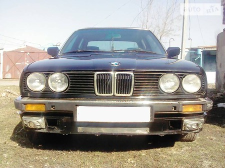 BMW 3 Series 1986  випуску Харків з двигуном 1.8 л газ універсал механіка за 2000 долл. 