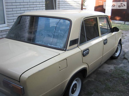 Lada 21011 1980  випуску Запоріжжя з двигуном 1.2 л газ седан механіка за 1200 долл. 