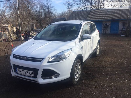 Ford Kuga 2016  випуску Київ з двигуном 1.5 л бензин позашляховик механіка за 17600 долл. 