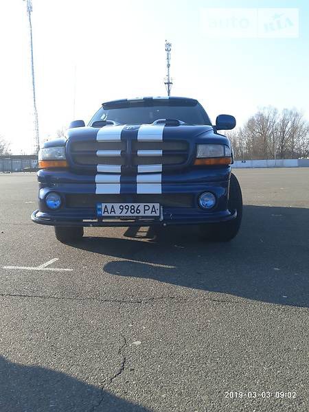 Dodge Durango 2000  випуску Київ з двигуном 5.9 л бензин позашляховик автомат за 13000 долл. 