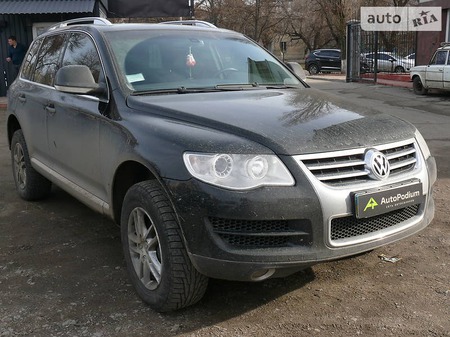 Volkswagen Touareg 2008  випуску Миколаїв з двигуном 3.6 л бензин позашляховик автомат за 15999 долл. 