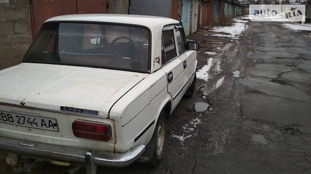 Lada 2103 1974  випуску Донецьк з двигуном 0 л бензин седан механіка за 600 долл. 
