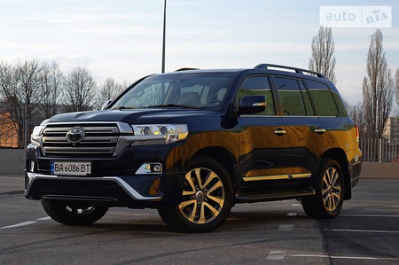 Toyota Land Cruiser 2016  випуску Кропивницький з двигуном 4.5 л дизель позашляховик автомат за 69000 долл. 