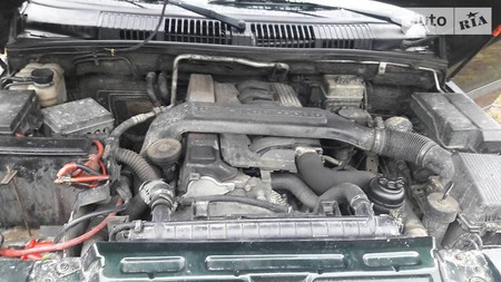 Land Rover Range Rover Supercharged 1999  випуску Чернівці з двигуном 2.5 л дизель позашляховик механіка за 3100 євро 