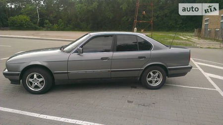 BMW 520 1994  випуску Чернігів з двигуном 2 л газ седан  за 3999 долл. 