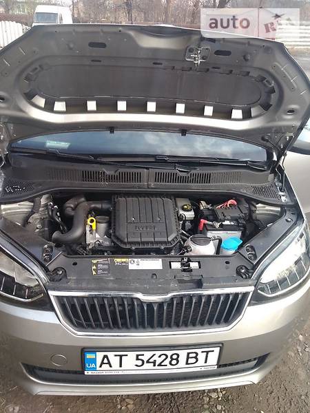 Skoda Citigo 2017  випуску Івано-Франківськ з двигуном 1 л бензин седан автомат за 10000 долл. 