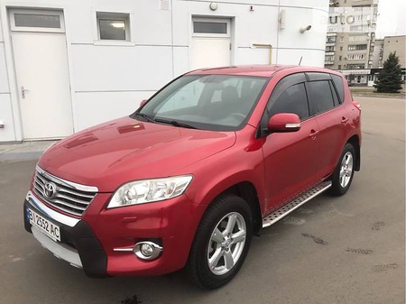 Toyota RAV 4 2010  випуску Полтава з двигуном 2 л газ позашляховик автомат за 16555 долл. 