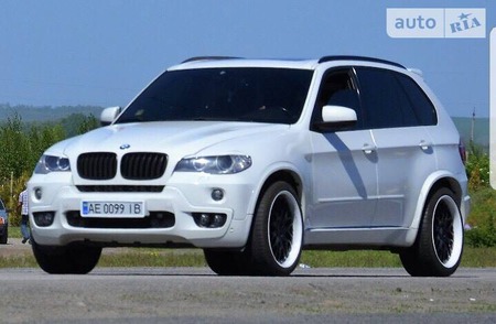 BMW X5 M 2008  випуску Дніпро з двигуном 3 л газ позашляховик автомат за 26000 долл. 