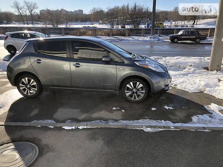 Nissan Leaf 2015  випуску Кропивницький з двигуном 0 л електро хэтчбек автомат за 13500 долл. 