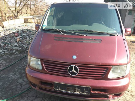 Mercedes-Benz Vito 2001  випуску Львів з двигуном 2.2 л дизель мінівен механіка за 1777 долл. 