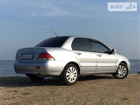 Mitsubishi Lancer 2007  випуску Одеса з двигуном 1.6 л газ седан механіка за 7200 долл. 