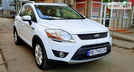 Ford Kuga 2011  випуску Миколаїв з двигуном 2.5 л газ позашляховик автомат за 14500 долл. 