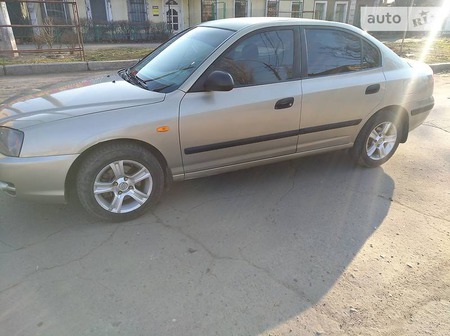 Hyundai Elantra 2006  випуску Миколаїв з двигуном 0 л газ седан механіка за 4900 долл. 