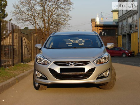 Hyundai i40 2012  випуску Івано-Франківськ з двигуном 1.7 л дизель універсал механіка за 11600 долл. 
