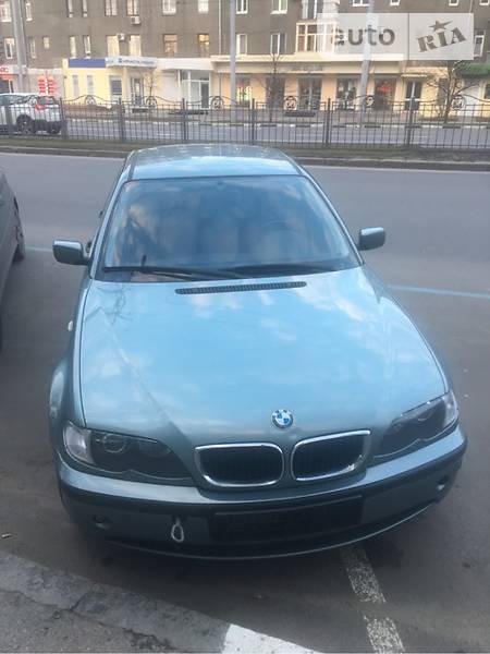 BMW 320 2003  випуску Харків з двигуном 2.2 л газ седан механіка за 6500 долл. 