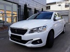 Peugeot 301 12.06.2019