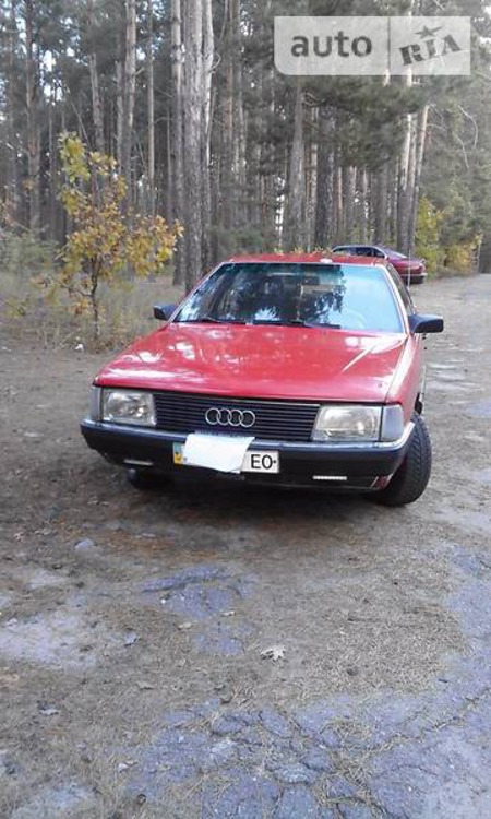 Audi 100 1985  випуску Київ з двигуном 2.2 л газ седан механіка за 1700 долл. 